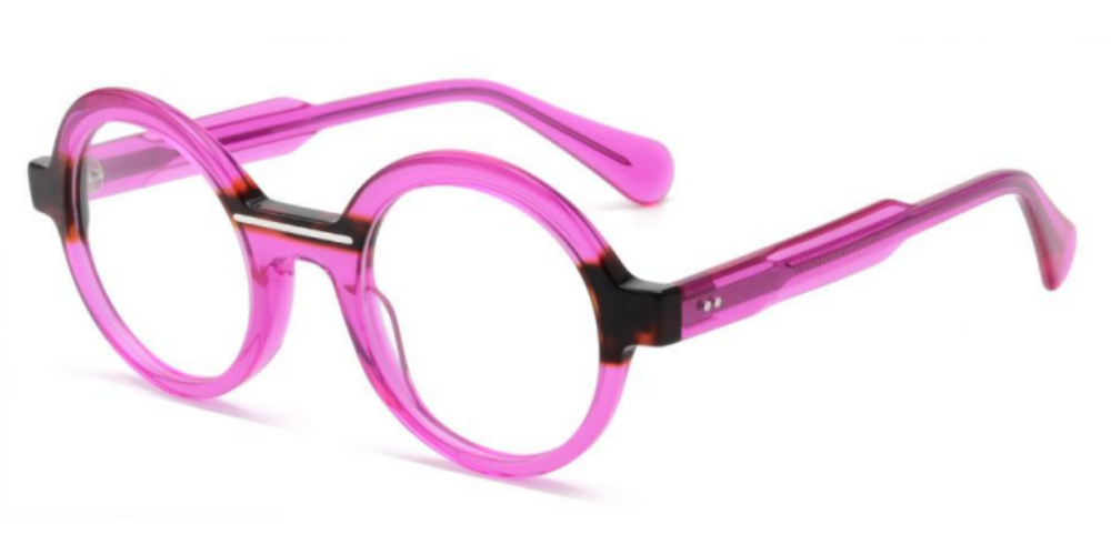 laura-in-electric-pink
